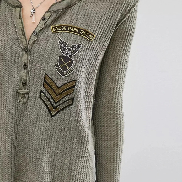 Free People Bridget Henley Top Waffle Knit Military Size Small - Picture 3 of 11